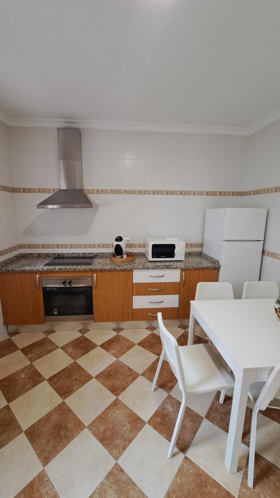 Ms4 Apartamentos Nervion Siviglia Esterno foto
